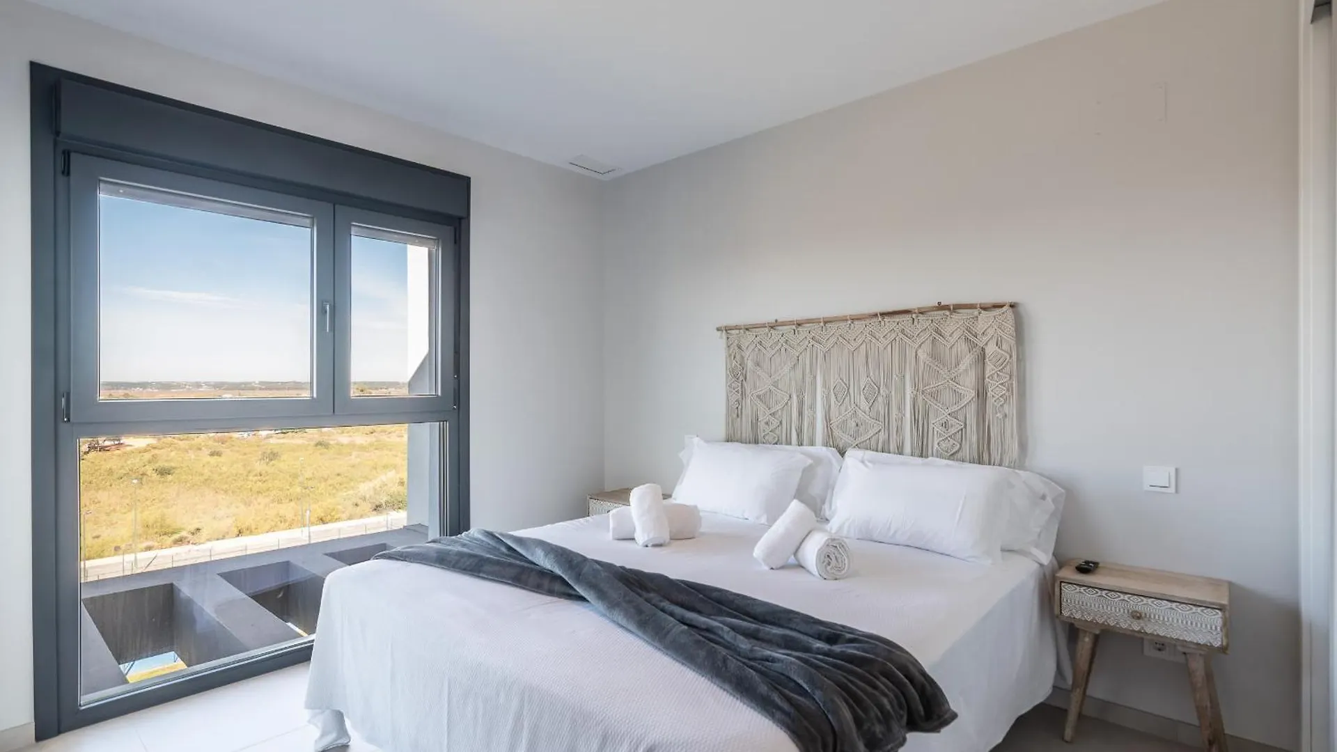 Apartamento Los Flamencos Atico By H - Playa De Los Haraganes Hlhf5501P69 Isla Canela