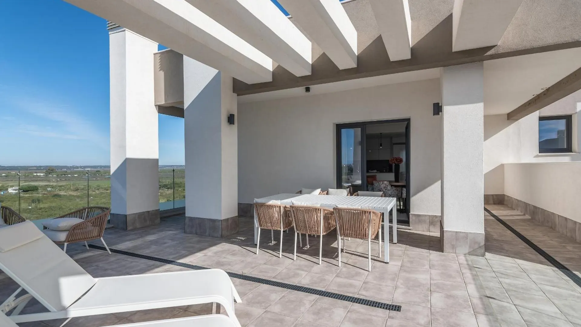 Apartamento Los Flamencos Atico By H - Playa De Los Haraganes Hlhf5501P69 Isla Canela
